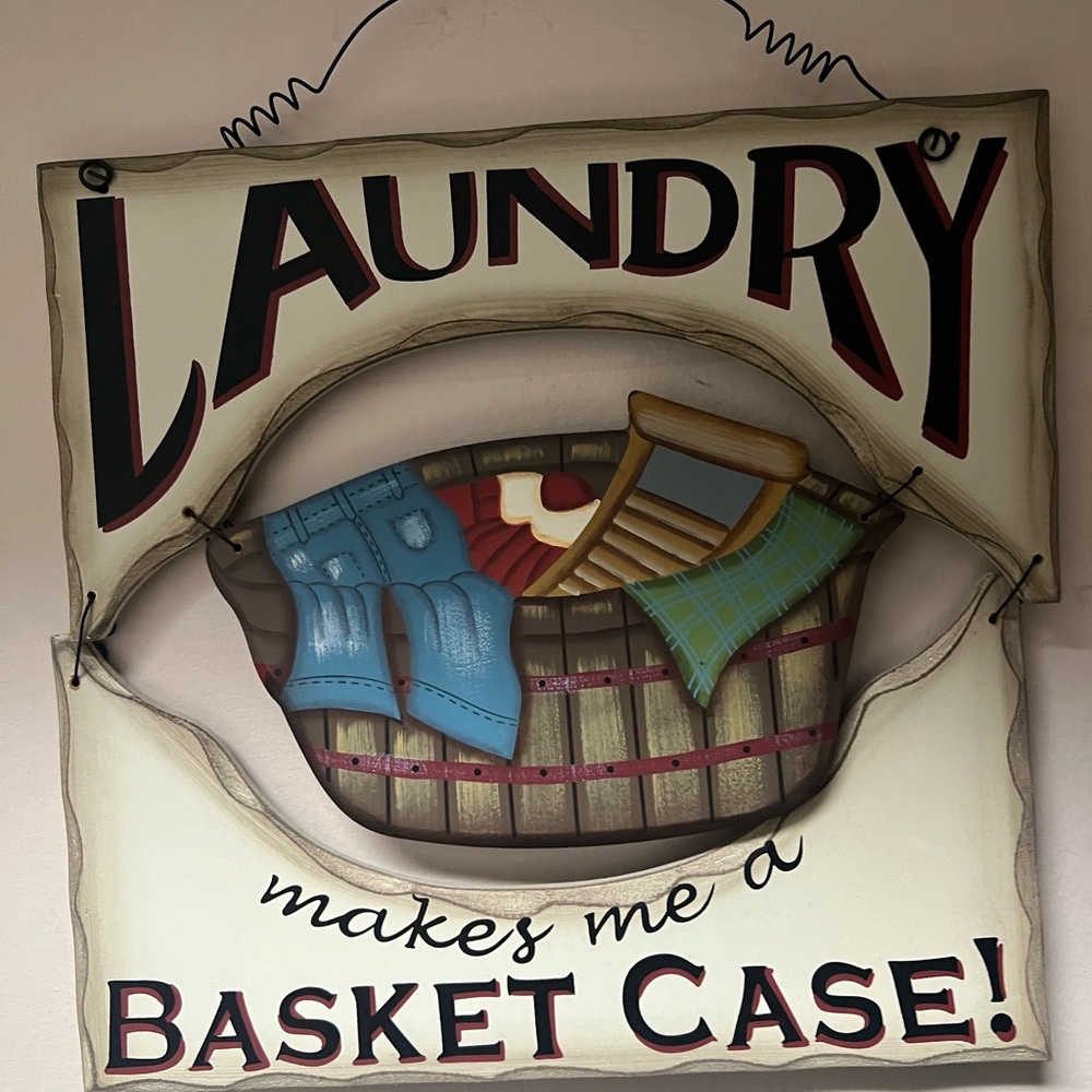 Laundry Wall Sign with Basket Design